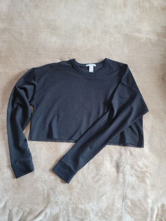 Bundle - Mesh Women's Cropped Tops - Picture 2 of 2